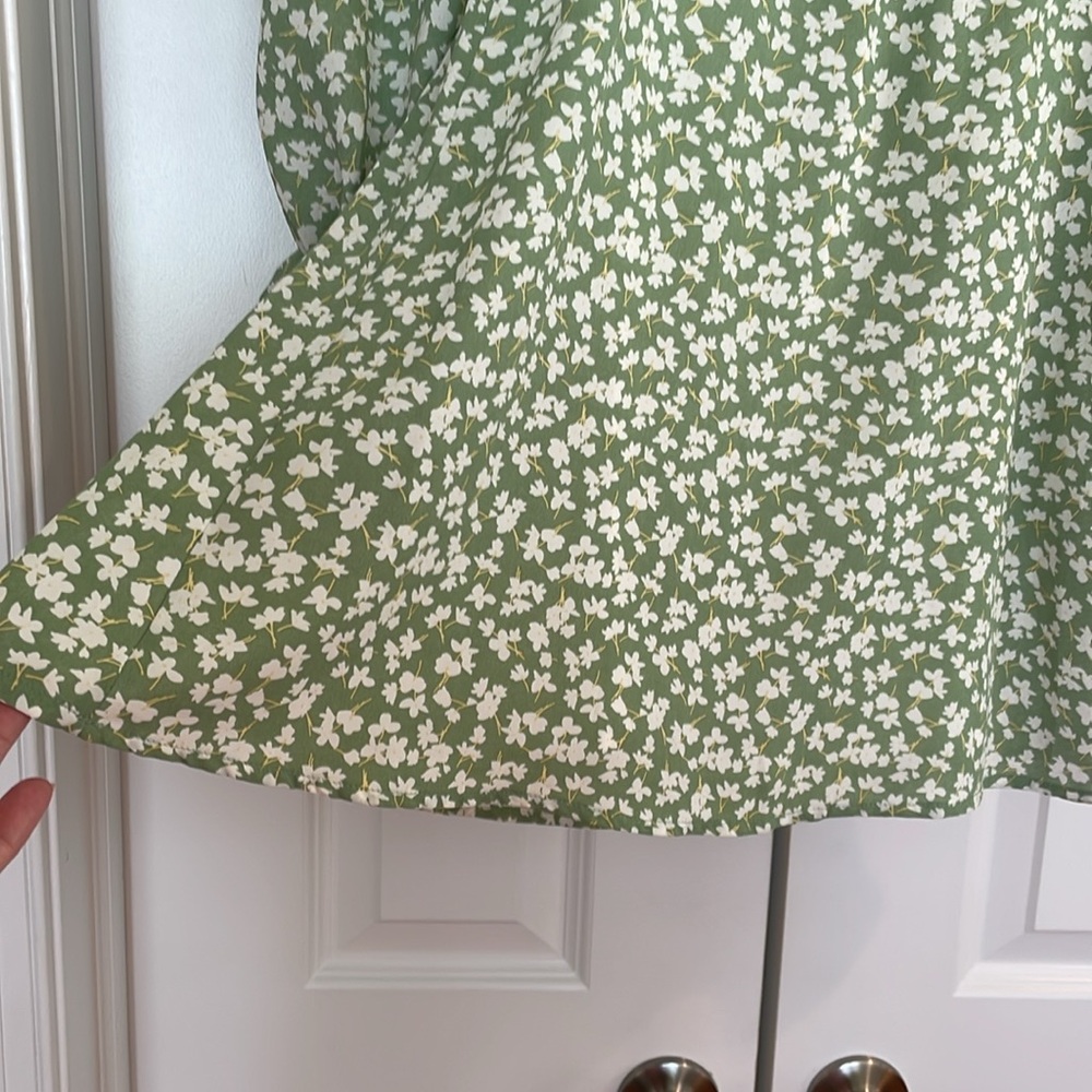 Princess Polly Dress - Picture 6 of 15